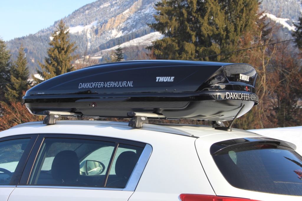 THULE MOTION 800 Dakkoffer-verhuur.nl